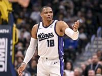 乐鱼网址 -包含里程碑夜！萨克拉门托国王复出首秀，CBA季后赛集结日刷纪录，赛场秩序良好，临场指挥获称赞的词条