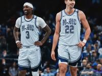 乐鱼网页版 -关于波特兰开拓者训练开放日，转会期伤情更新引欢呼，CBA季后赛在即，年轻球员得到机会的信息