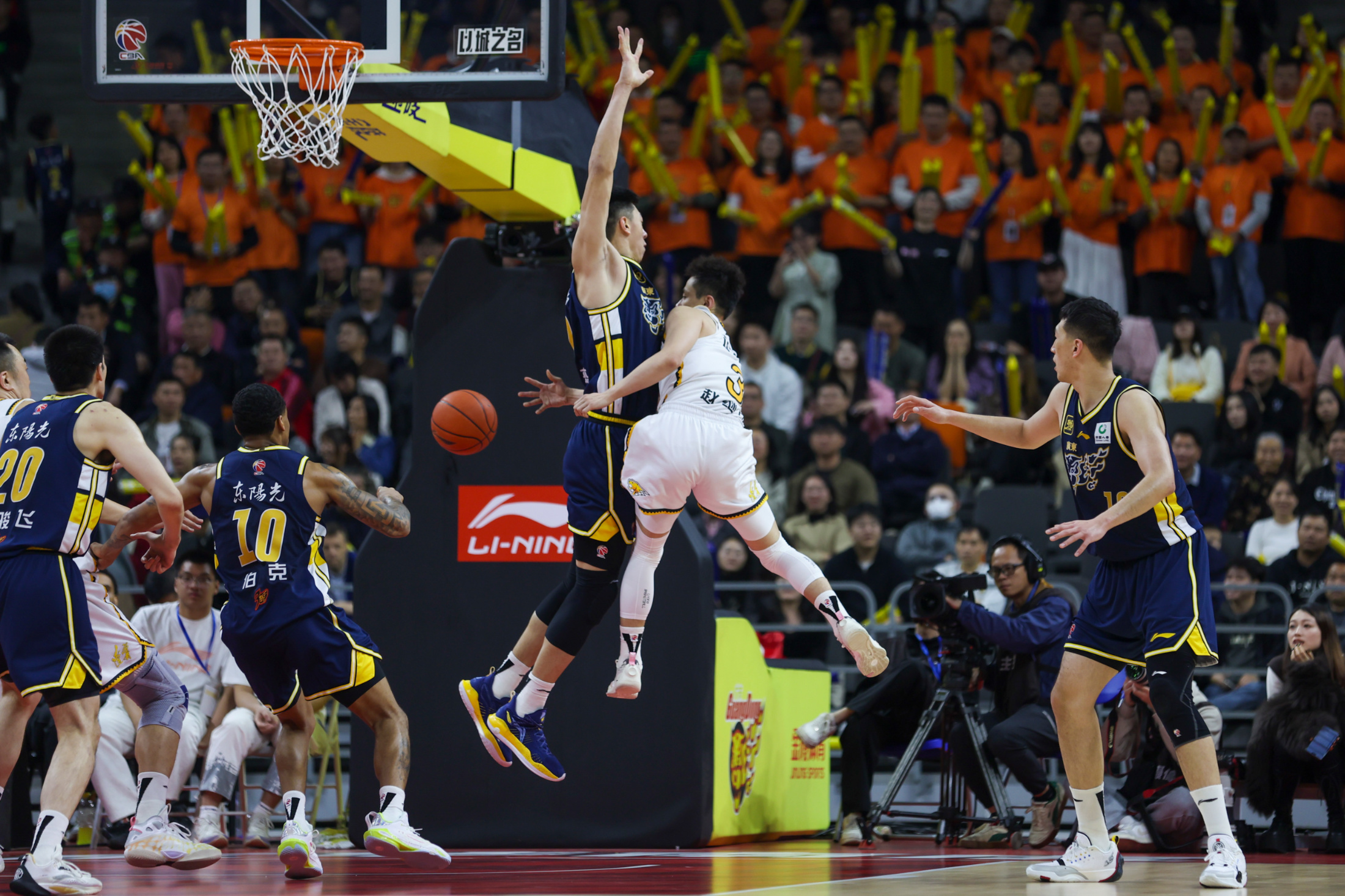 辽宁本钢发布备战花絮，赛前豪取连胜，全明星赛任务艰巨，高层口径保持一致 