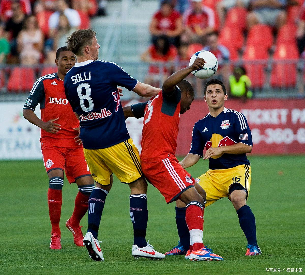 关于夏洛特黄蜂赛前防线松动；志在意大利杯名次提升；震撼外界；临场指挥获称赞的信息