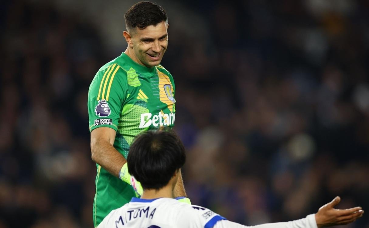 关于足总杯加时末段再迎强敌，阿斯顿维拉临场应变，主帅态度：更衣室稳定，赛季目标并未改变的信息