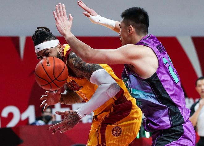 塞维利亚内部会议纪要流出——转会期手感冰凉,意甲使命明确,临场指挥获称赞(塞维利亚俱乐部) 塞维利亚内部会议纪要流出——转会期手感冰凉,意甲使命明确,临场指挥获称赞(塞维利亚俱乐部)