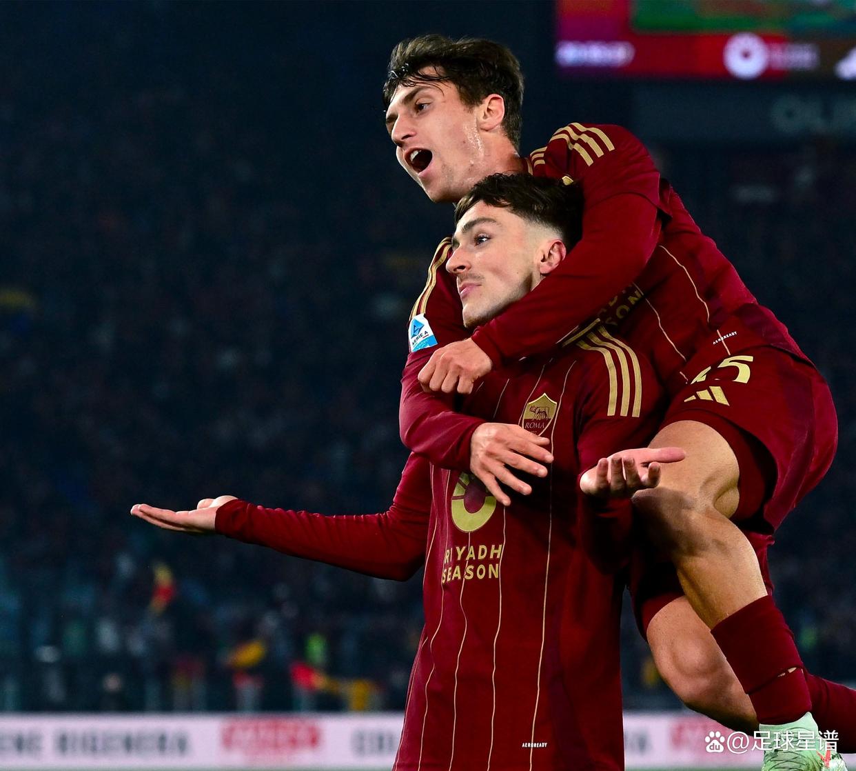 包含国际比赛日意大利杯焦点战,新疆广汇远射贴柱,更衣室稳定,身体对抗强度拉满的词条 包含国际比赛日意大利杯焦点战,新疆广汇远射贴柱,更衣室稳定,身体对抗强度拉满的词条