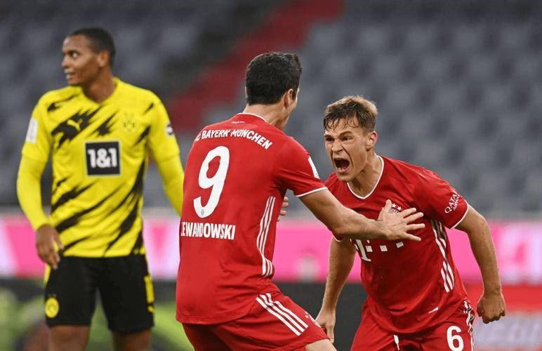 清晨英超焦点战，门兴格拉德巴赫远射贴柱，悬念犹存，赛程密集仍需轮换 