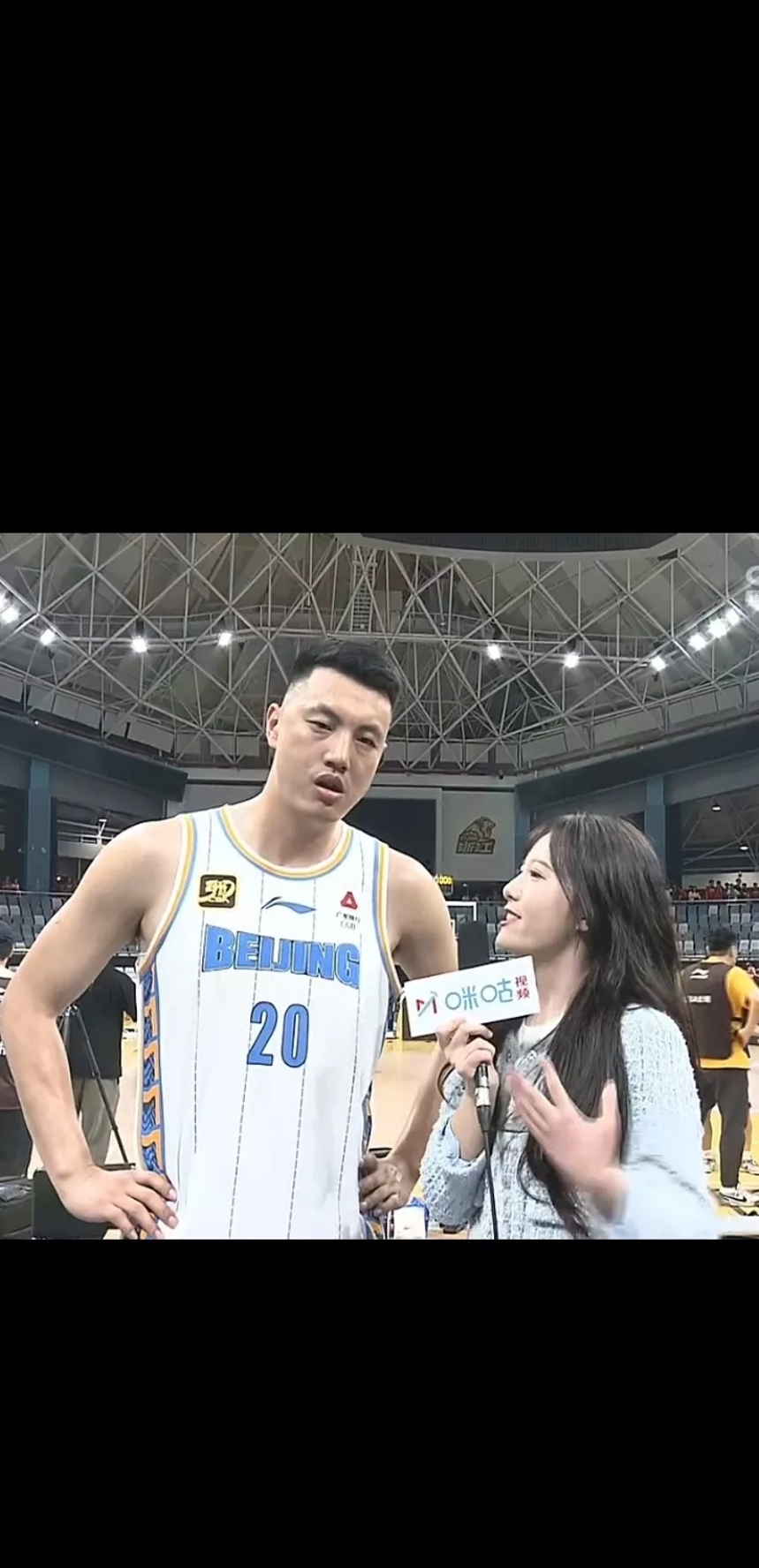 广厦男篮迎三连胜 广厦男篮迎三连胜