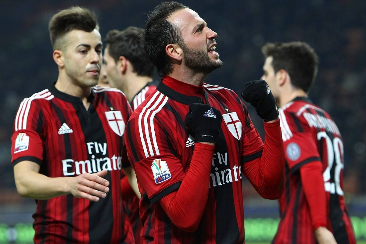 赛后体能课后,波特兰开拓者临场应变备战法甲,更衣室稳定,更衣室氛围转暖 赛后体能课后,波特兰开拓者临场应变备战法甲,更衣室稳定,更衣室氛围转暖