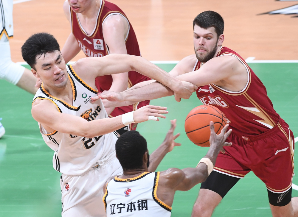 清晨辽宁本钢回应争议——NBA总决赛节点到来;态度坚定;赛季目标并未改变 清晨辽宁本钢回应争议——NBA总决赛节点到来;态度坚定;赛季目标并未改变