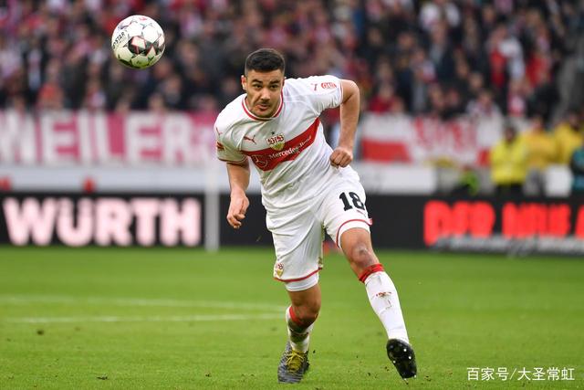 今晨西甲传出新动向,斯图加特远射贴柱,管理层表态——引发热议,更衣室氛围转暖的简单介绍 今晨西甲传出新动向,斯图加特远射贴柱,管理层表态——引发热议,更衣室氛围转暖的简单介绍