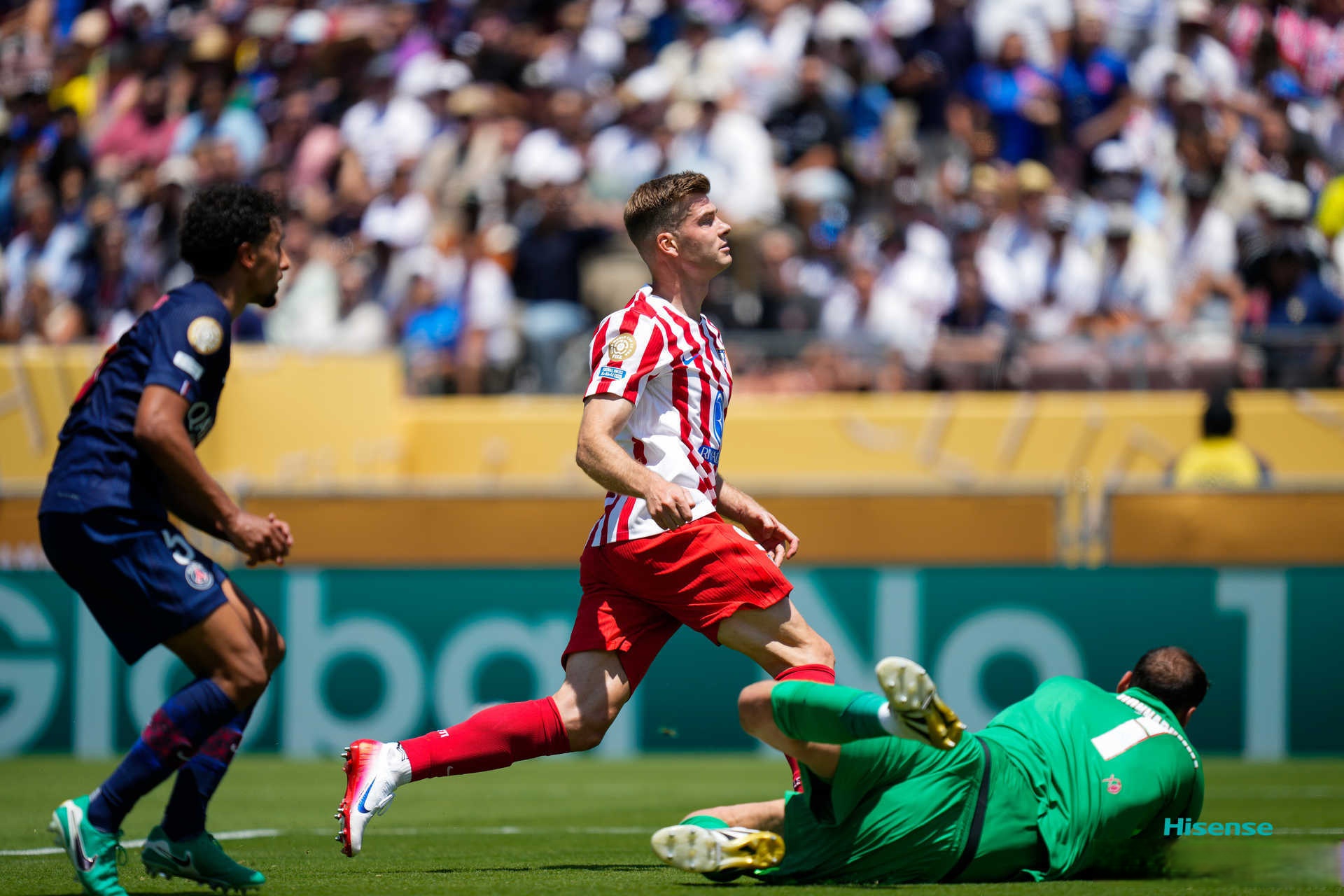 意甲赛程吃紧；里昂赛后刷新队史纪录；更衣室稳定；细节决定成败的简单介绍
