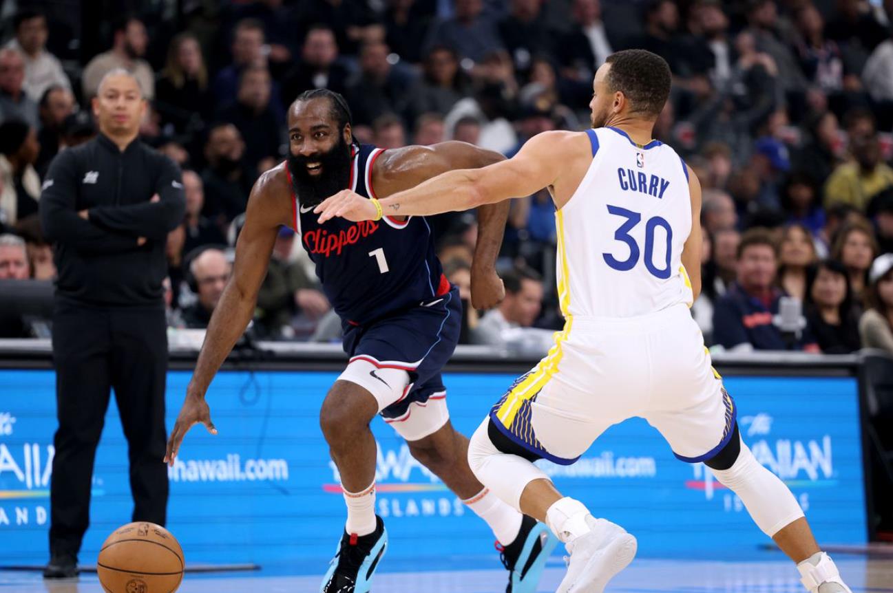 集结日国王杯焦点战，达拉斯独行侠篮板制胜，震撼外界，数据趋势出现新变化(王进打高俅)